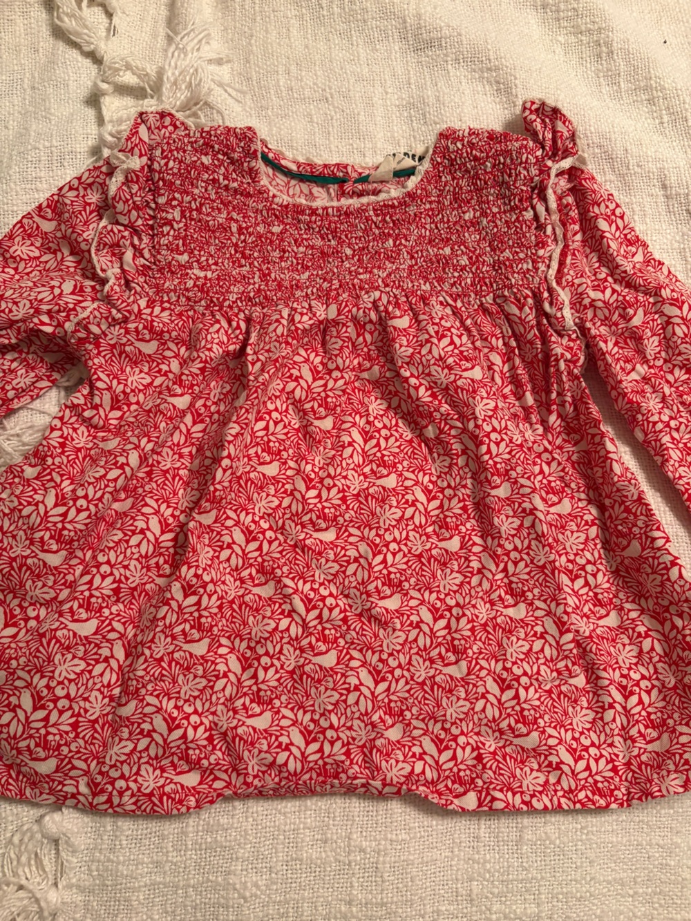 Mini Boden girls Red Floral Smocked Top size 4-5